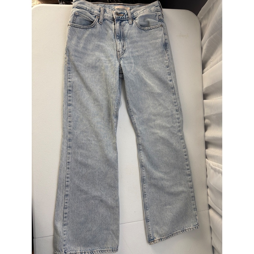 Levi's Light Wash Women's Boot Cut Jeans